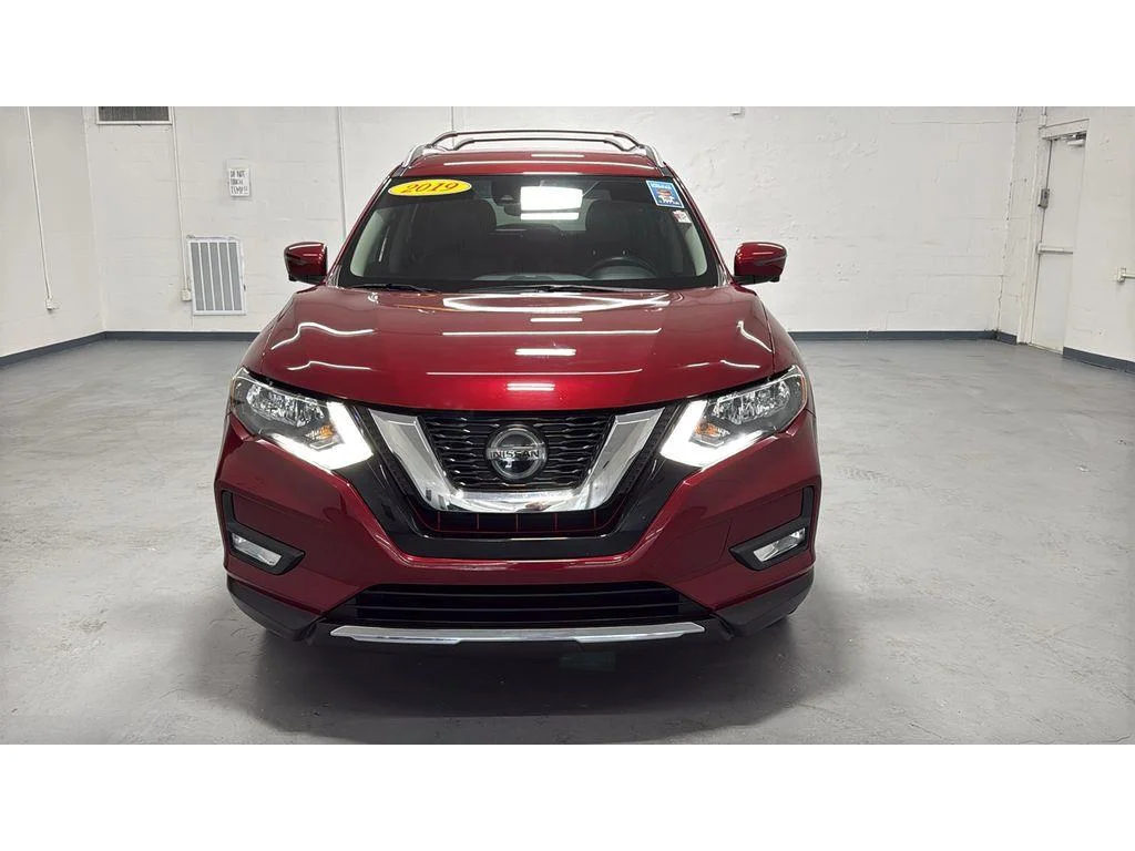 Used 2019 Scarlet Ember Tintcoat Nissan SL FWD 2.5L image 11