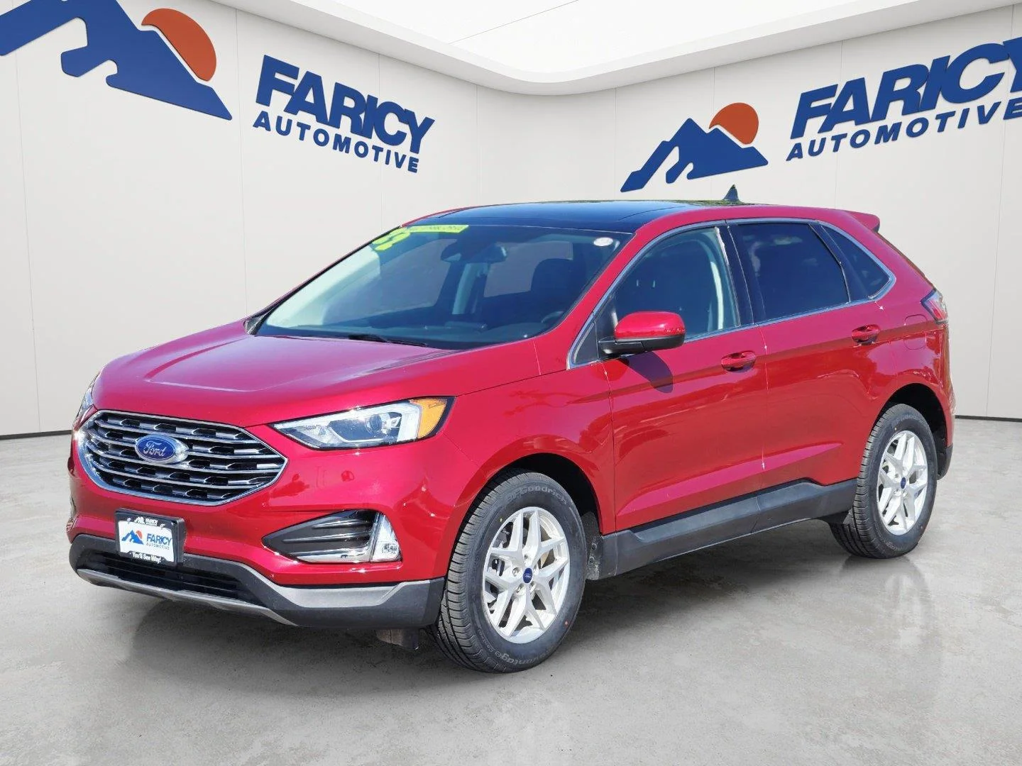 Used 2022 Rapid Red Metallic Tinted Clearcoat Ford SEL image 1