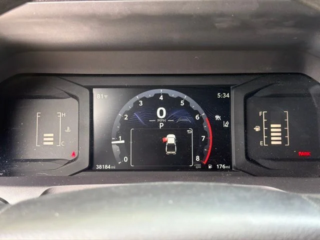 Used 2025 White Toyota SR5 image 14