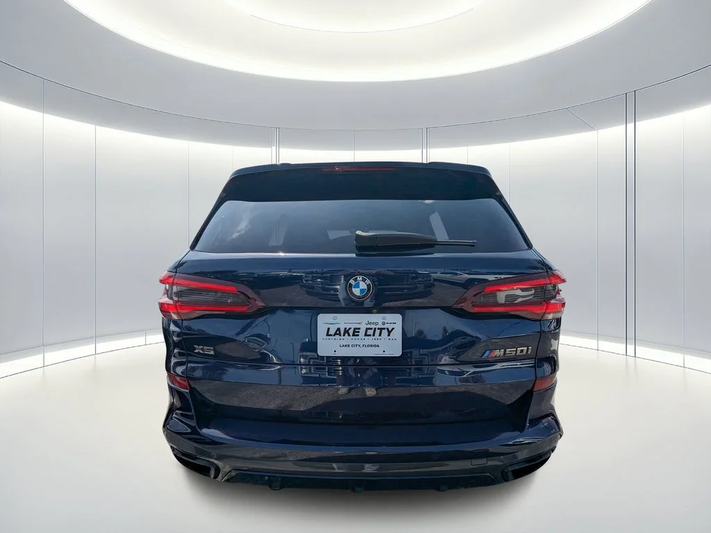Used 2021 Blue BMW M50i image 5