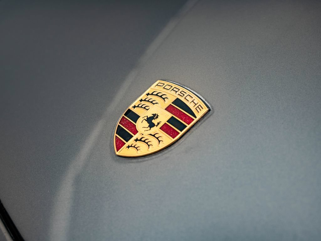Used 2005 Seal Grey Porsche Carrera image 16