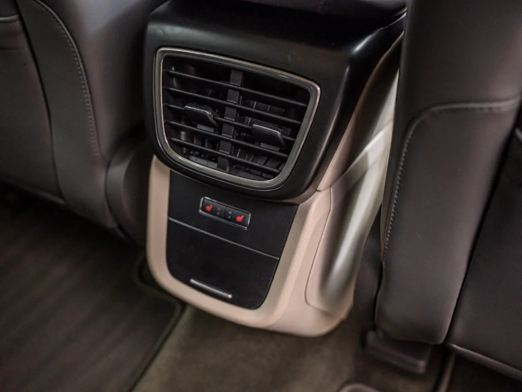 Used 2020 Iced Mocha Lincoln Reserve image 48