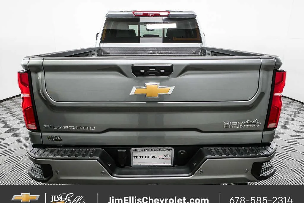 New 2026 Sterling Gray Metallic Chevrolet High Country image 28