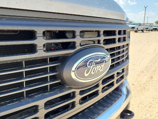 New 2026 Oxford White Ford F-250® XL image 38