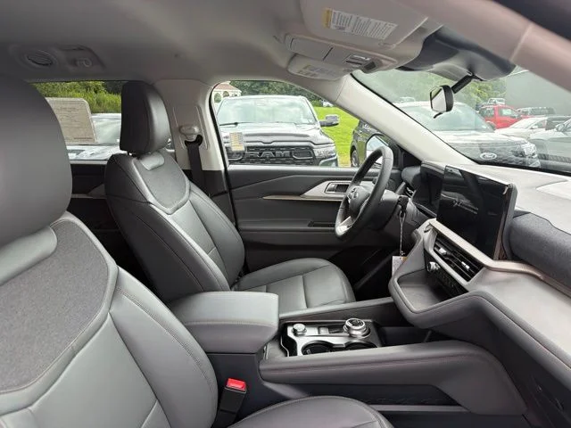 Used 2026 Gray Ford Active image 38