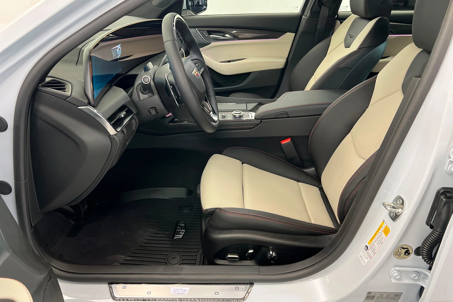 2026 Cadillac CT5 Sport - Photo 17