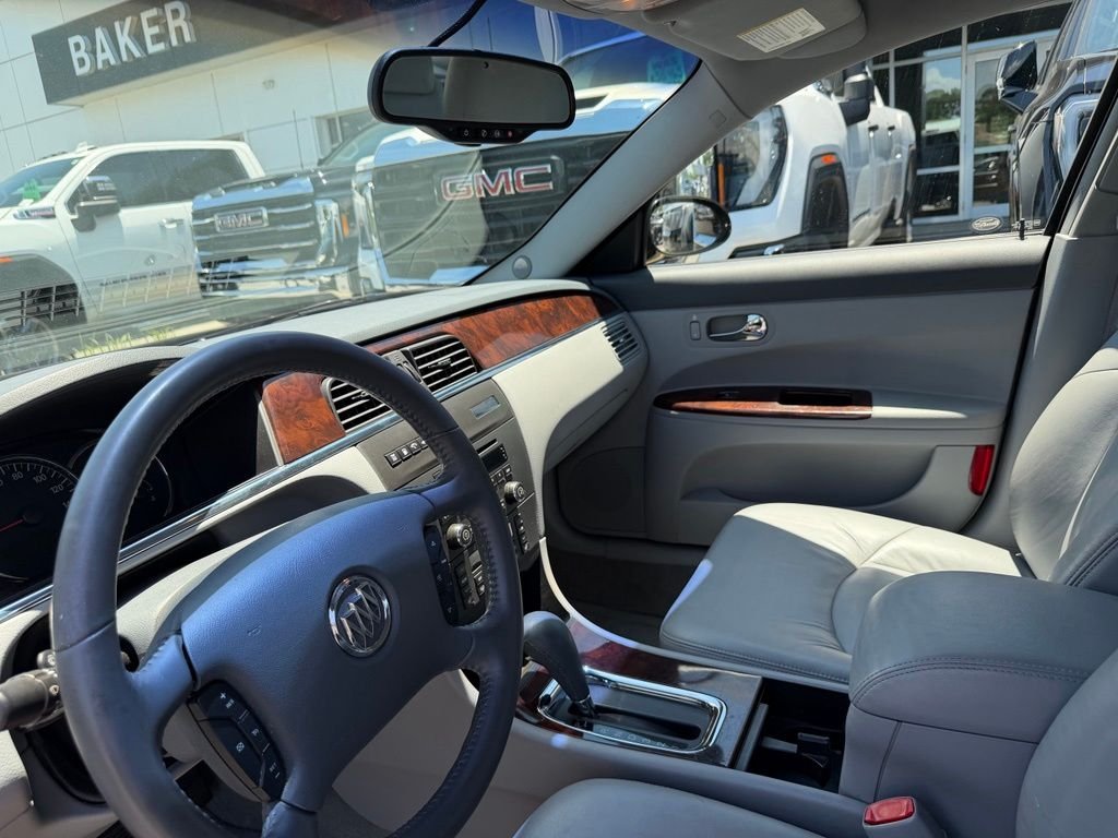 Used 2007 Black Buick CXL image 12