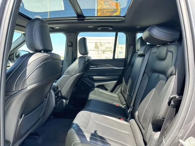Used 2024 Gray Jeep Limited image 23