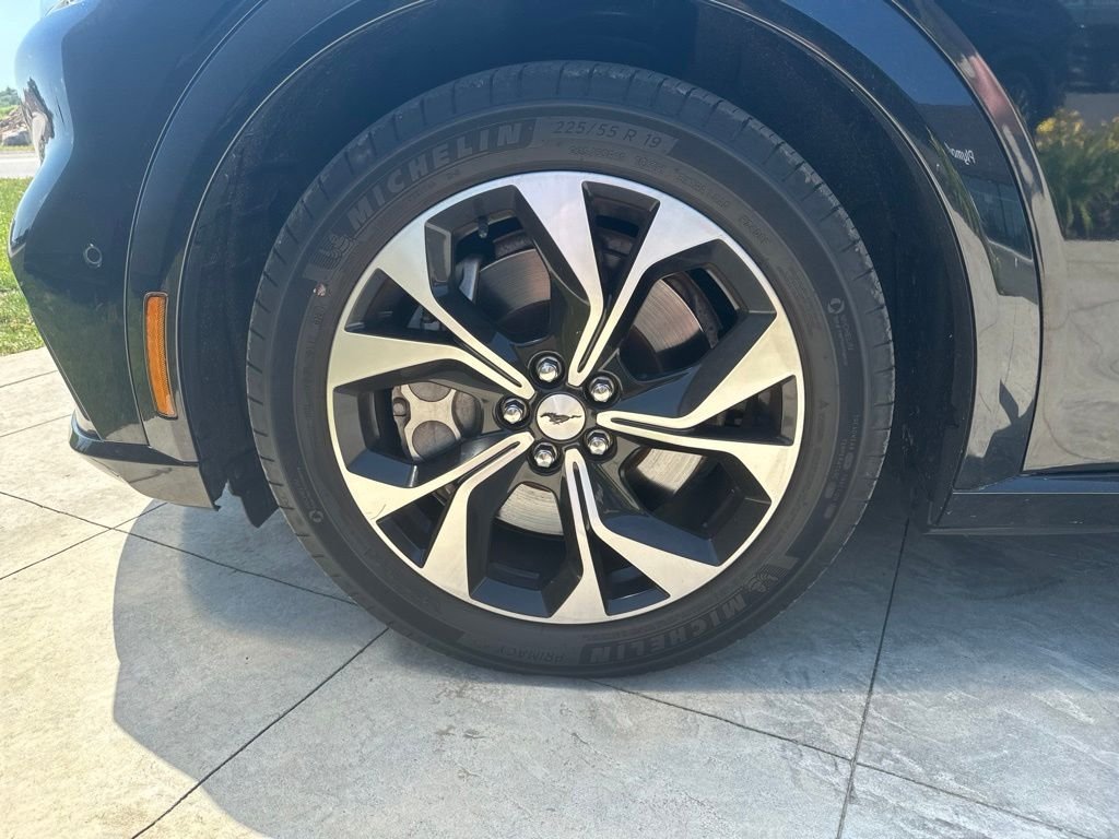 2021 Ford Mustang Mach-E Premium AWD - Photo 7