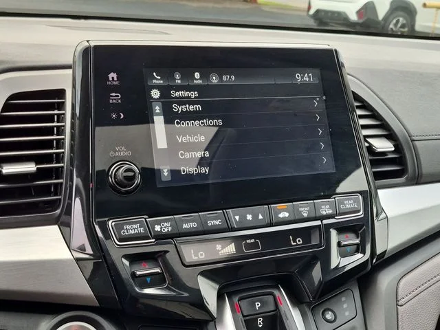 Used 2024  Honda EX-L image 22