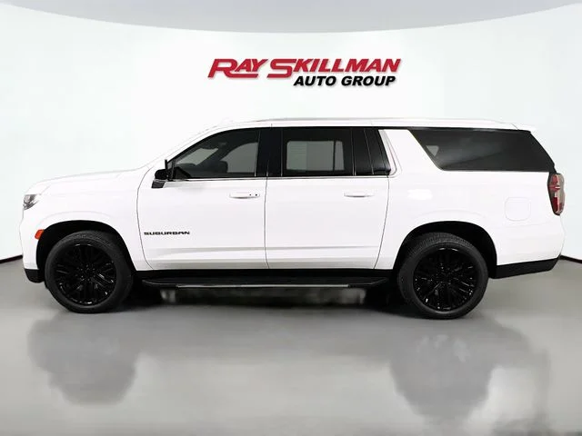 Used 2022 White Chevrolet LT image 4