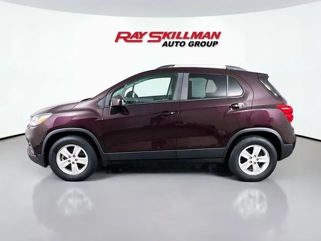 Used 2021 Red Chevrolet LT image 4