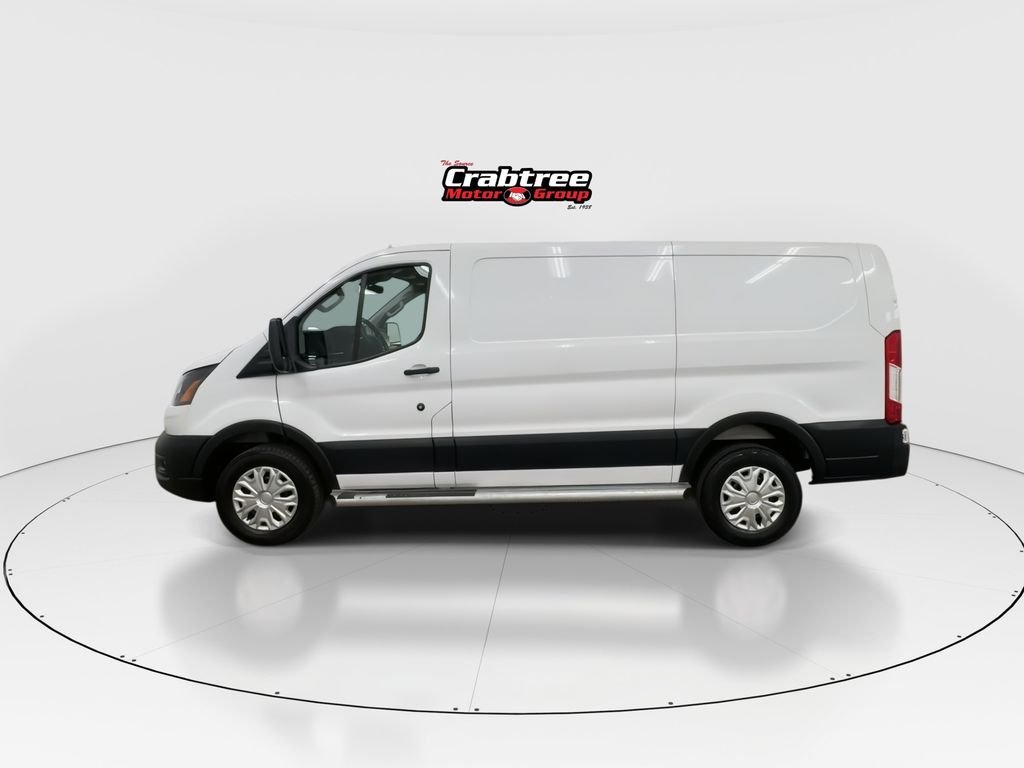 Used 2025 White Ford Base image 5