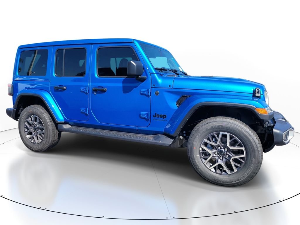 New 2026 Hydro Blue Pearl-Coat Exterior Paint Jeep Sahara image 4