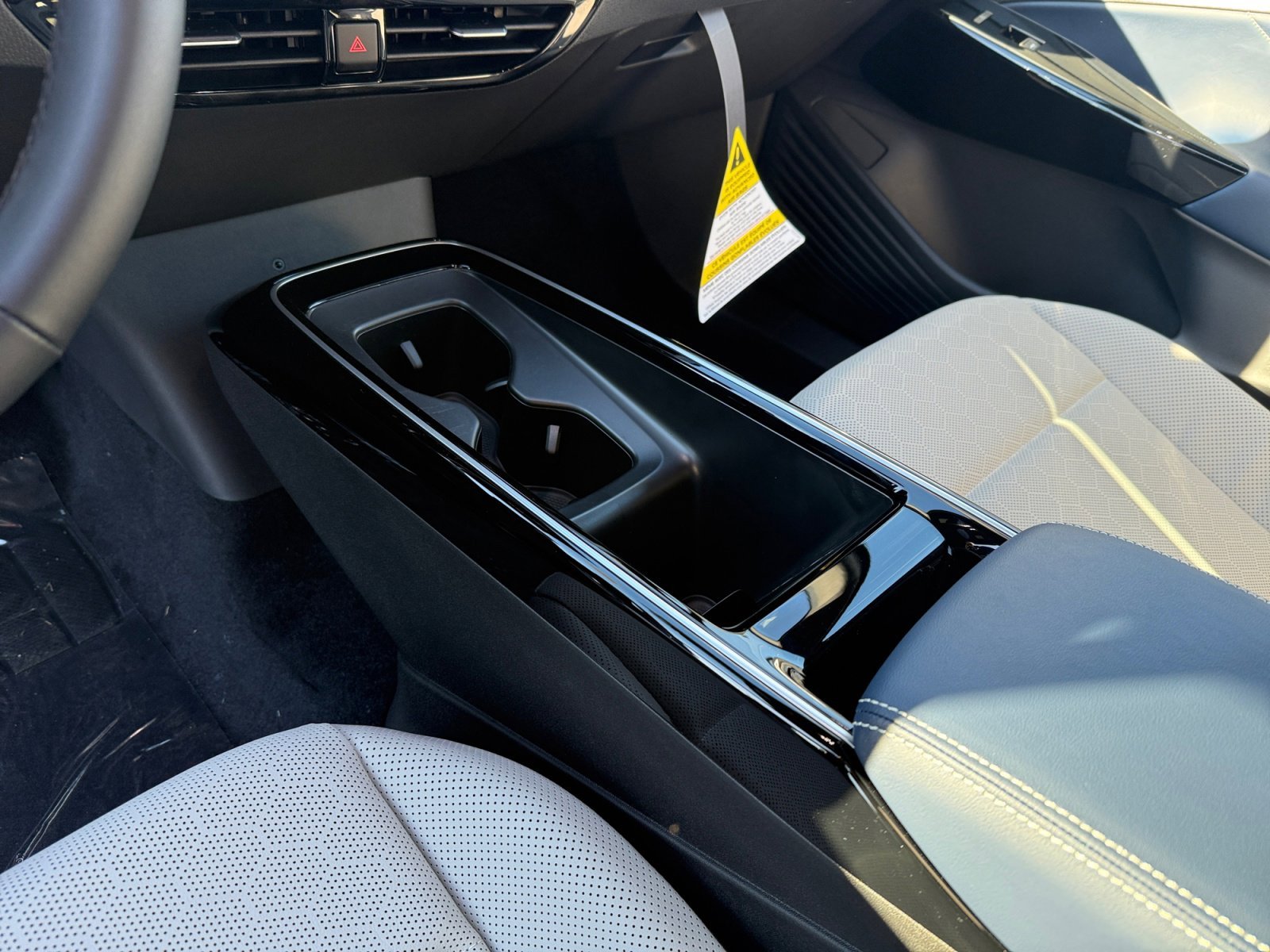 New 2026 Black Pearl Volkswagen Pro S image 13