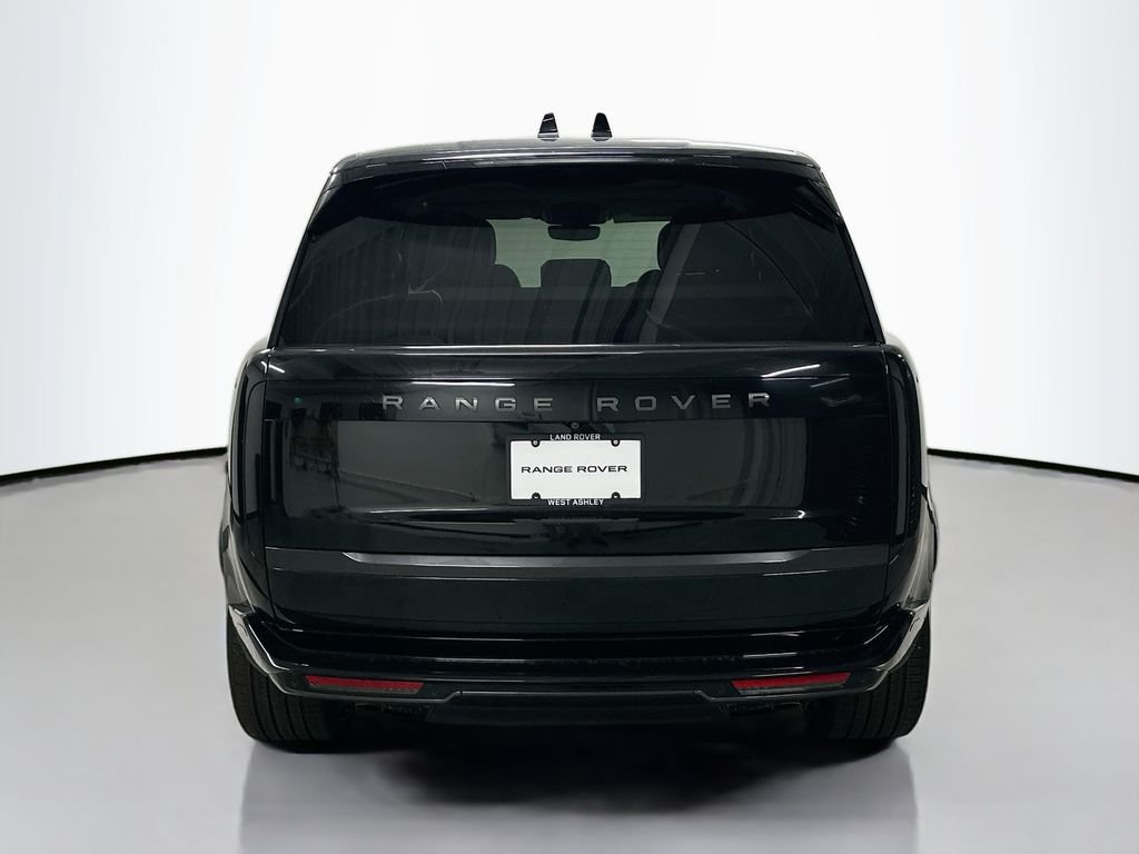 Certified Used 2025 Black Land Rover SE image 10