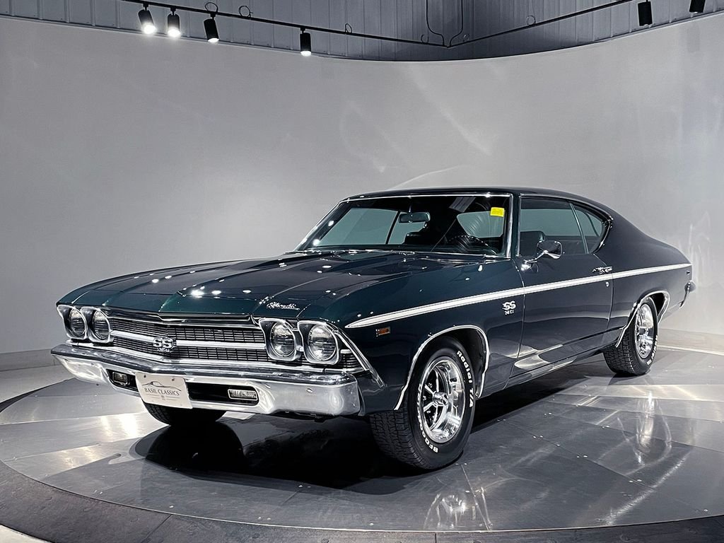 Used 1969 Green Chevrolet  image 2