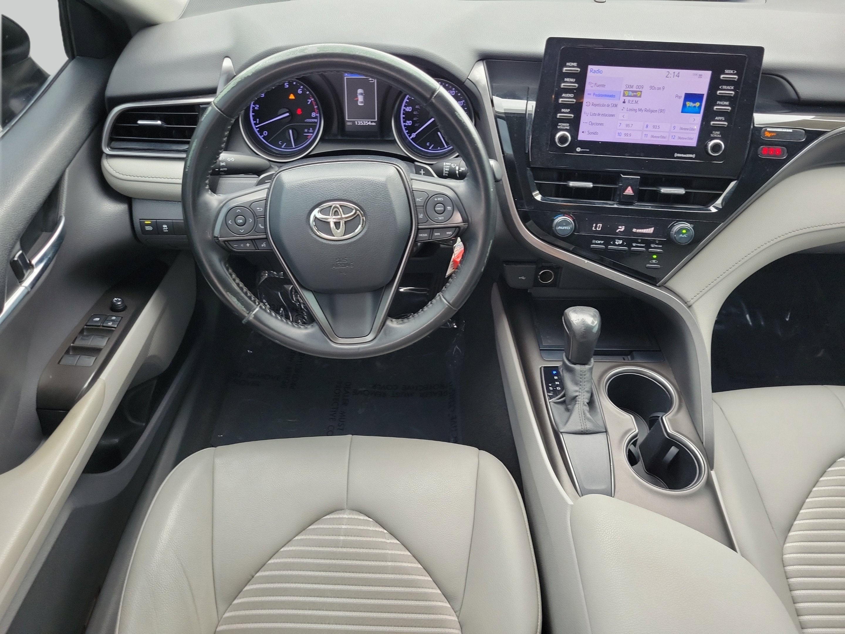 Used 2021 Aqua Toyota SE image 13