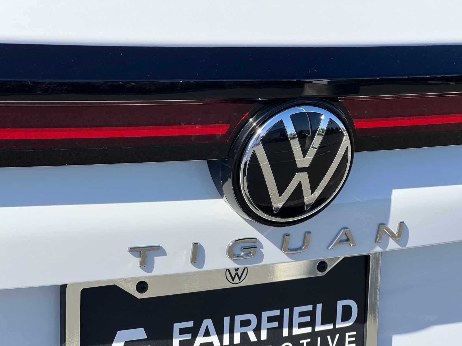 New 2026 Pure White Volkswagen S image 25