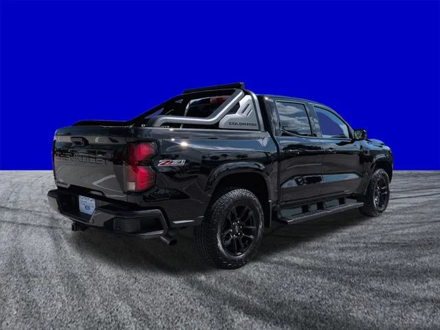Certified Used 2025 Black Chevrolet Z71 image 4