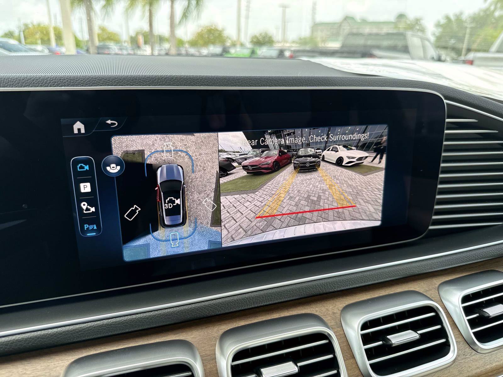 New 2026 Polar White Mercedes-Benz 350 4MATIC® SUV image 27