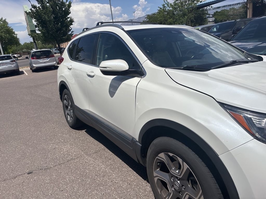Used 2018 White Honda EX-L image 10