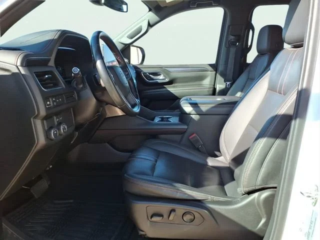 Used 2024 Summit White Chevrolet RST image 17