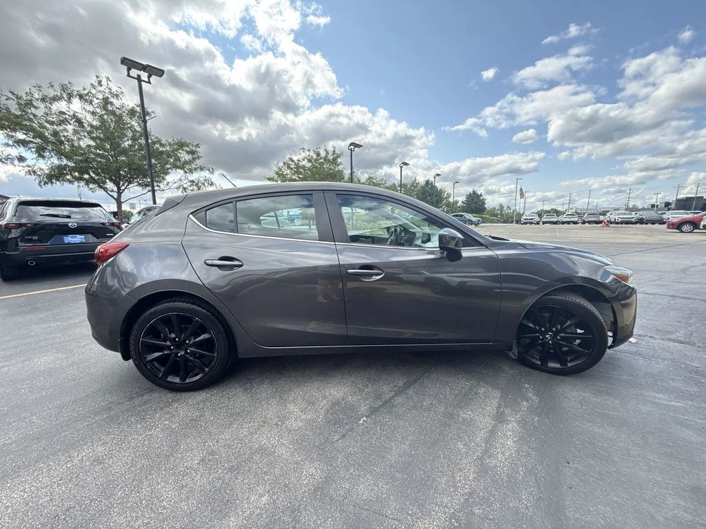 Used 2018 Gray Mazda Touring image 4