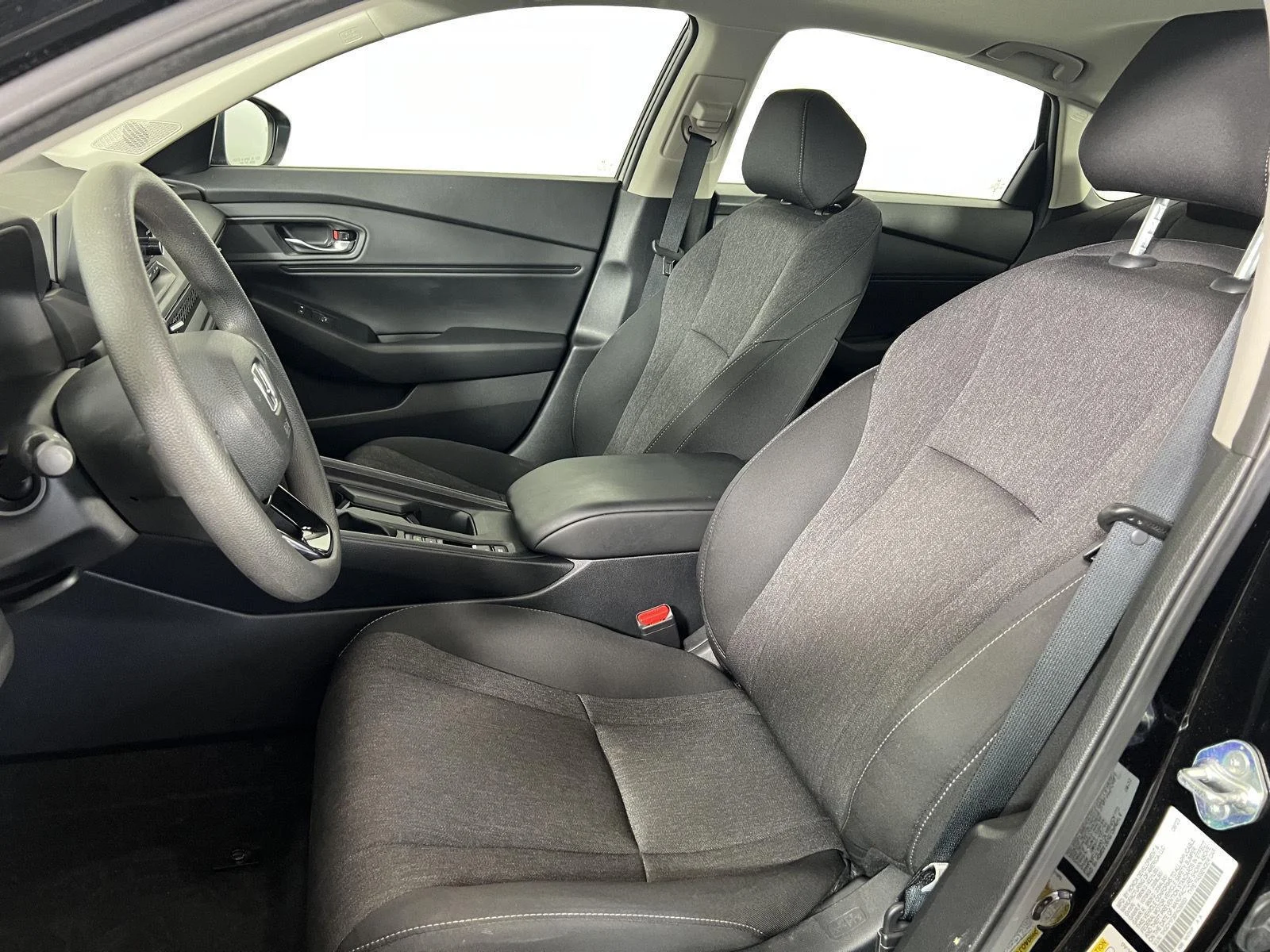 Used 2023  Honda EX image 4