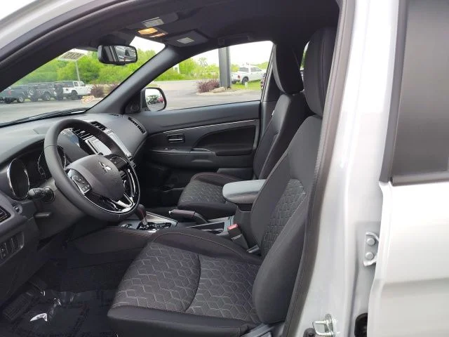 2025 Mitsubishi Outlander Sport TRAIL - Photo 13