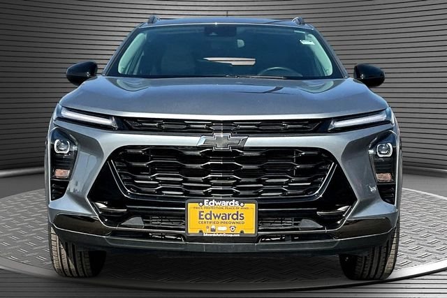 Used 2025 Gray Chevrolet ACTIV image 2