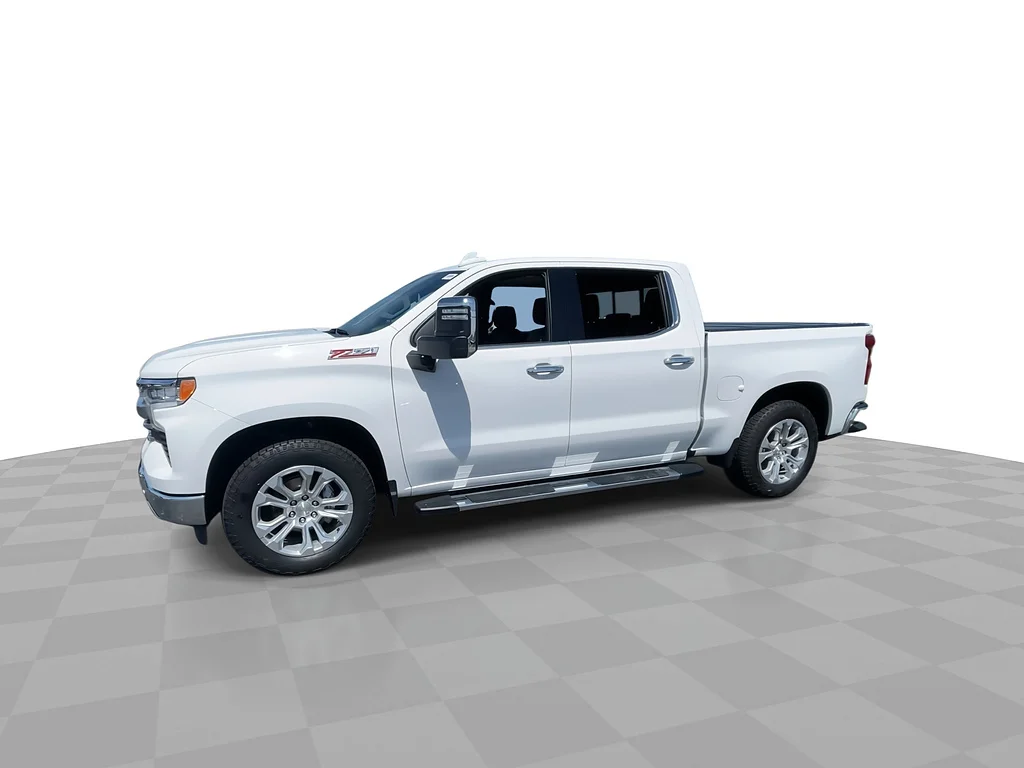 Used 2024 Summit White Chevrolet LTZ image 6