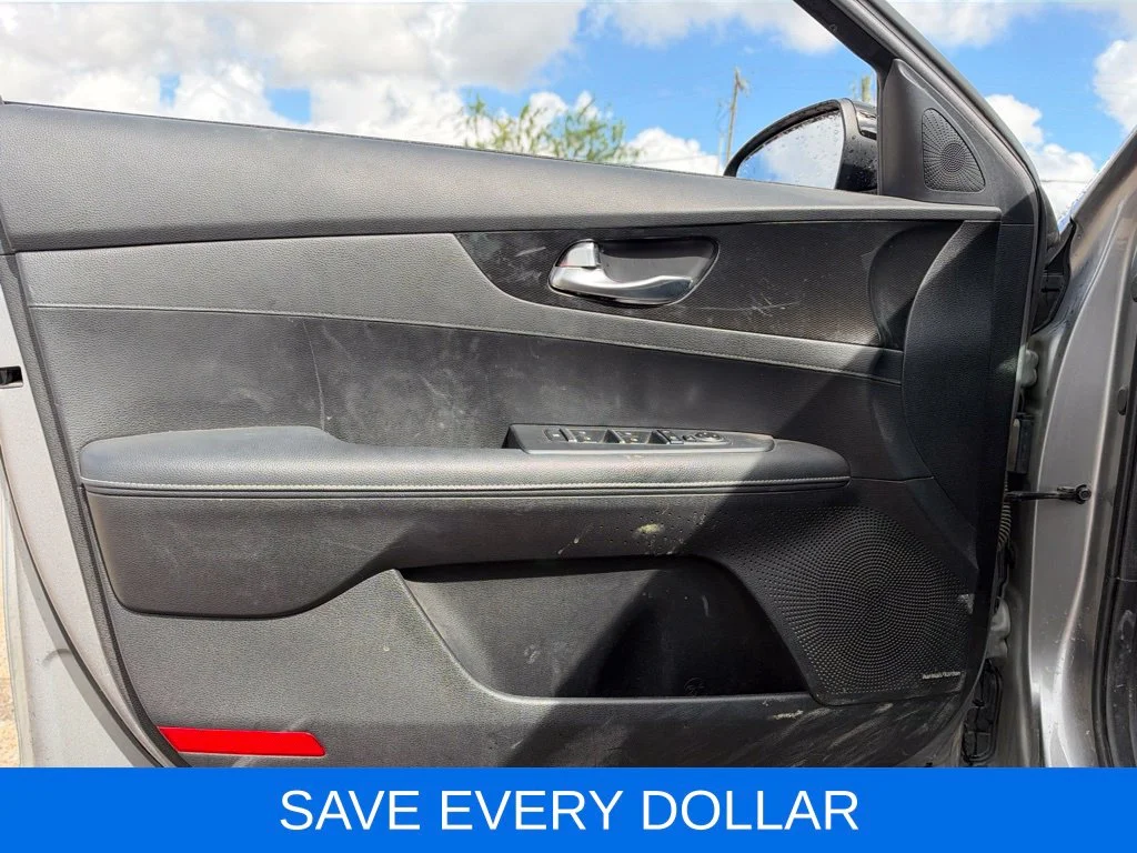Used 2023 Gray Kia GT-Line image 6