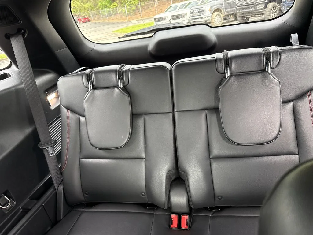 Used 2023 Gray Ford ST-Line image 22