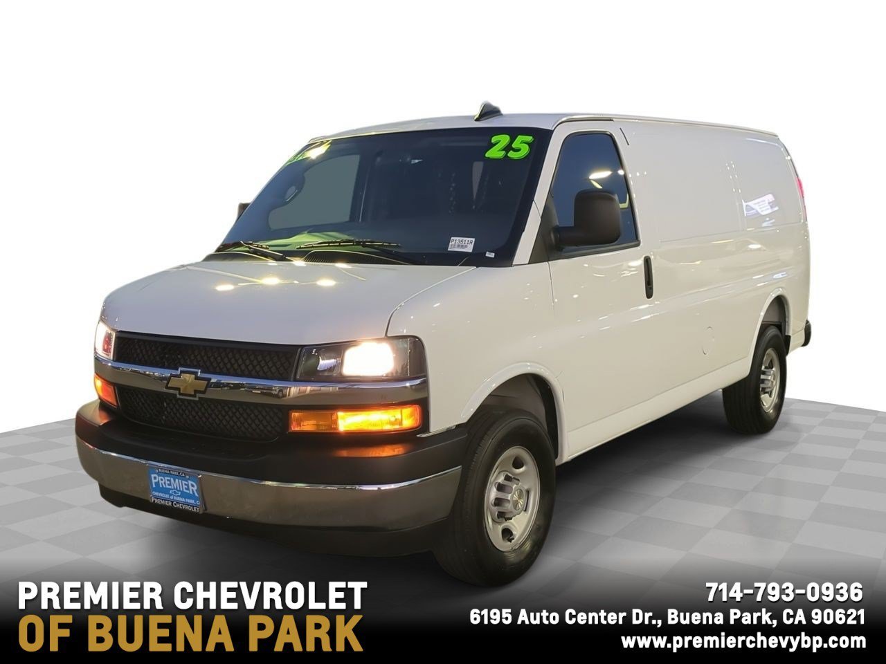 2025 Chevrolet Express Cargo