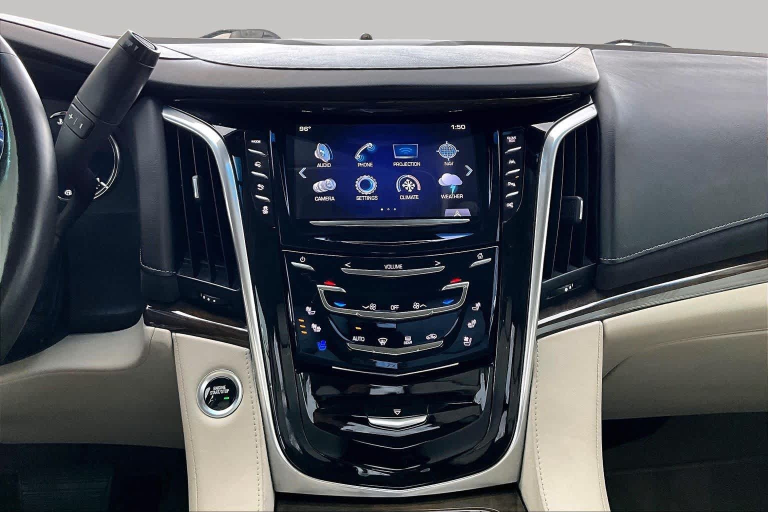 Used 2019 Crystal White Tricoat Cadillac Premium Luxury image 7