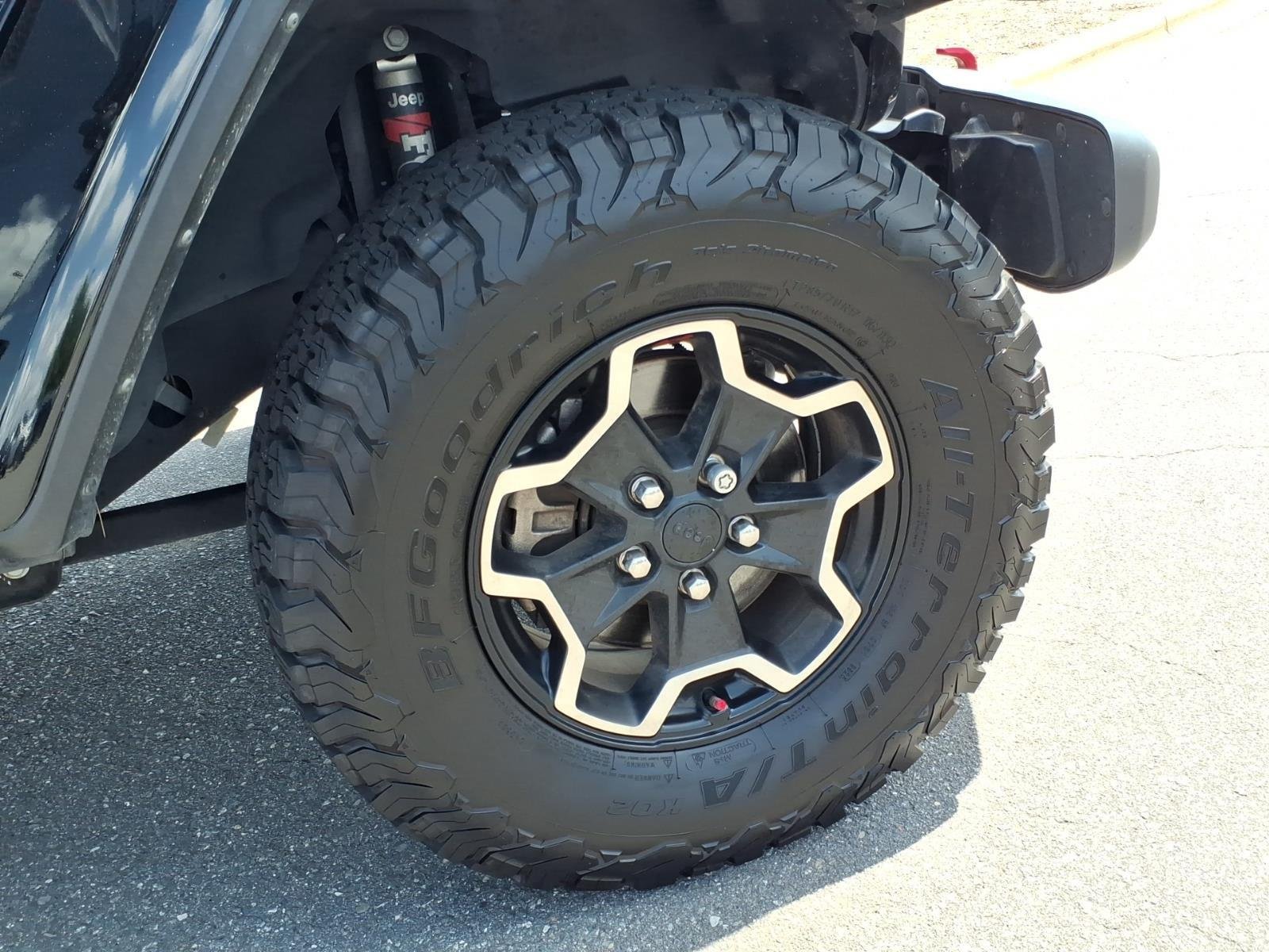 Used 2021 Black Clearcoat Jeep Rubicon image 13