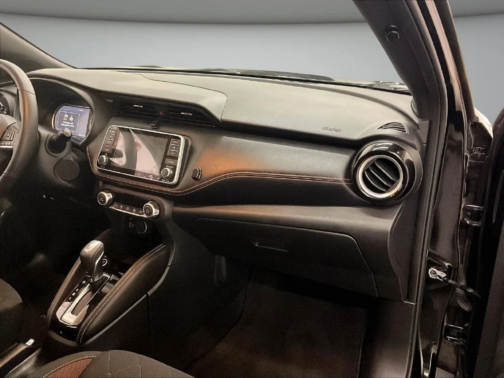 Used 2020 Black Nissan SR image 26