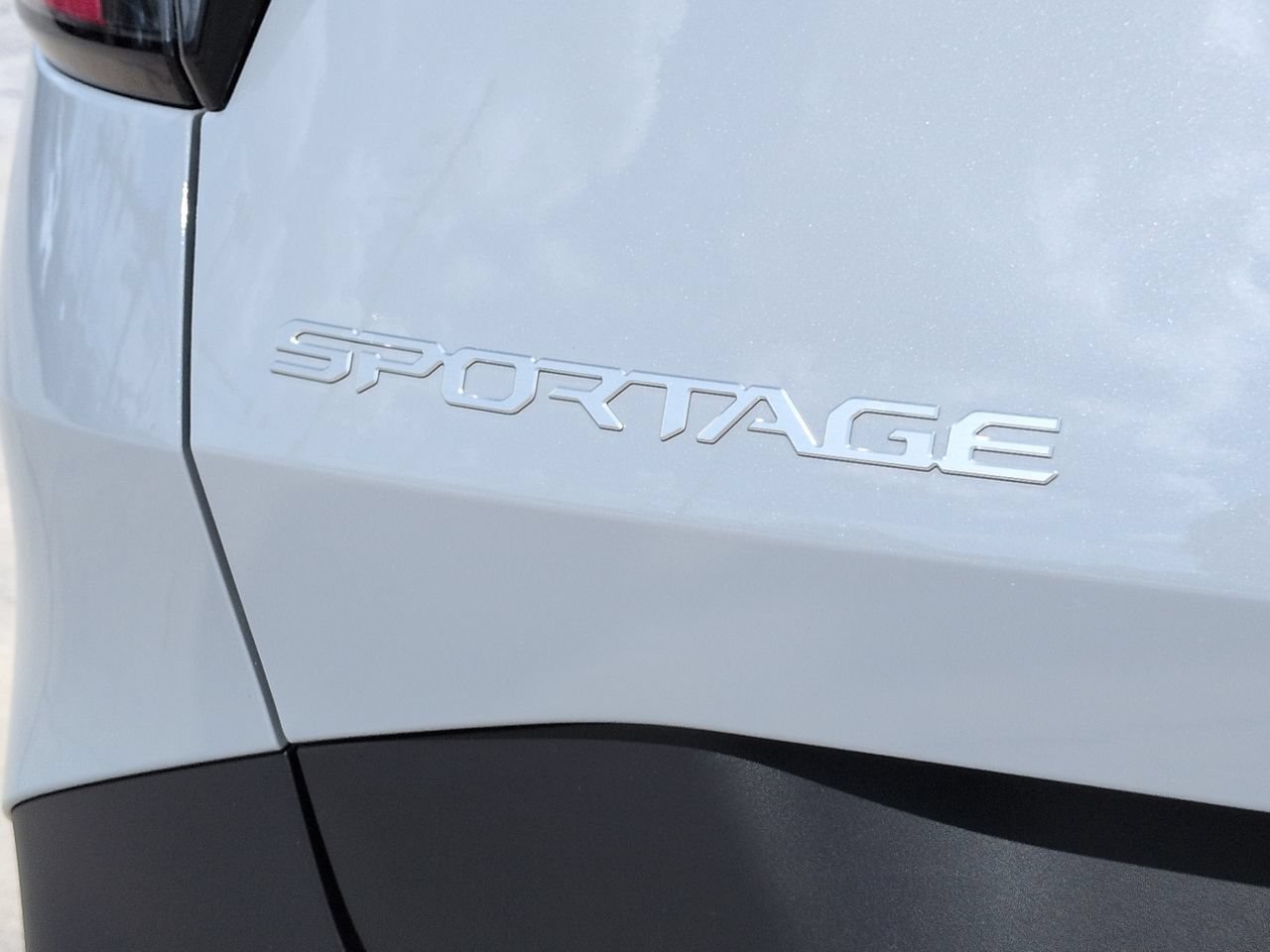 New 2027 Wolf Gray Kia EX image 13