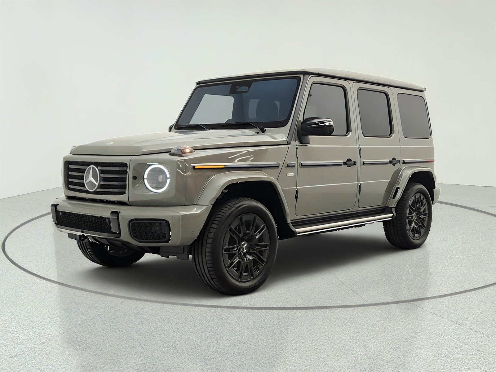Certified Used 2025 MANUFAKTUR Arabian Grey Mercedes-Benz G 580e SUV image 1