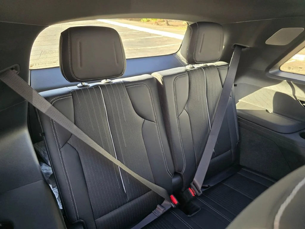 2027 Cadillac VISTIQ Sport - Photo 13