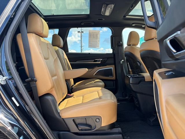 Used 2021 Ebony Black Kia SX image 13