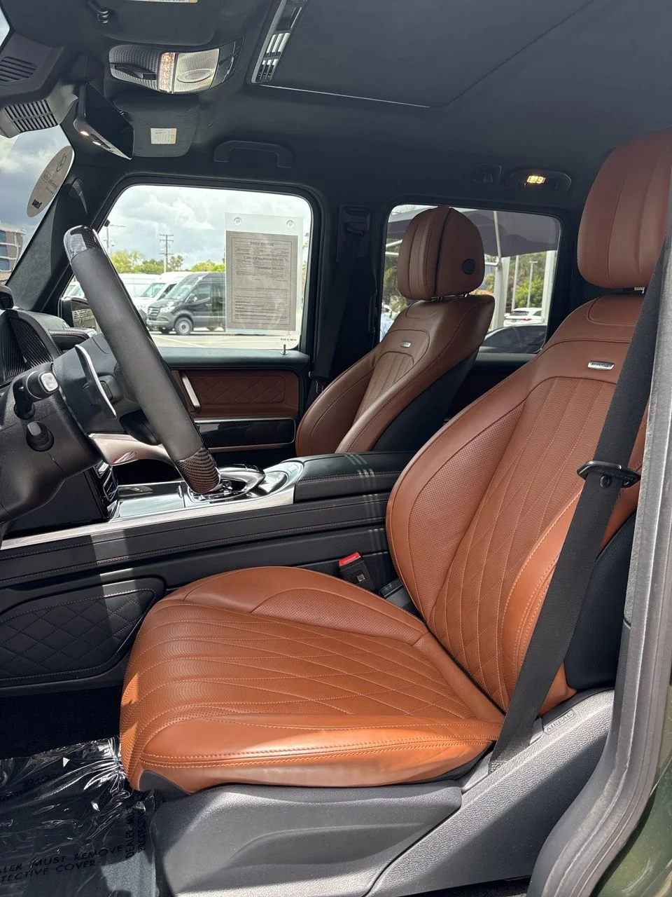 Certified Used 2023 Green Mercedes-Benz G 63 AMG® 4MATIC® Night Package image 9
