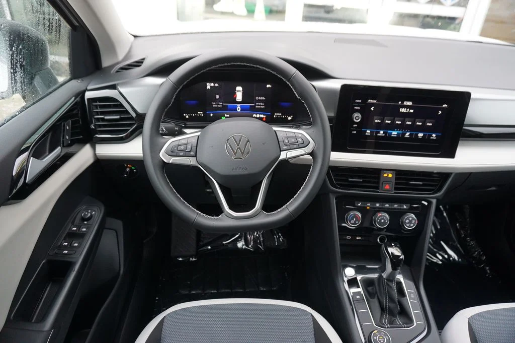 New 2026 White Volkswagen 1.5T S image 12