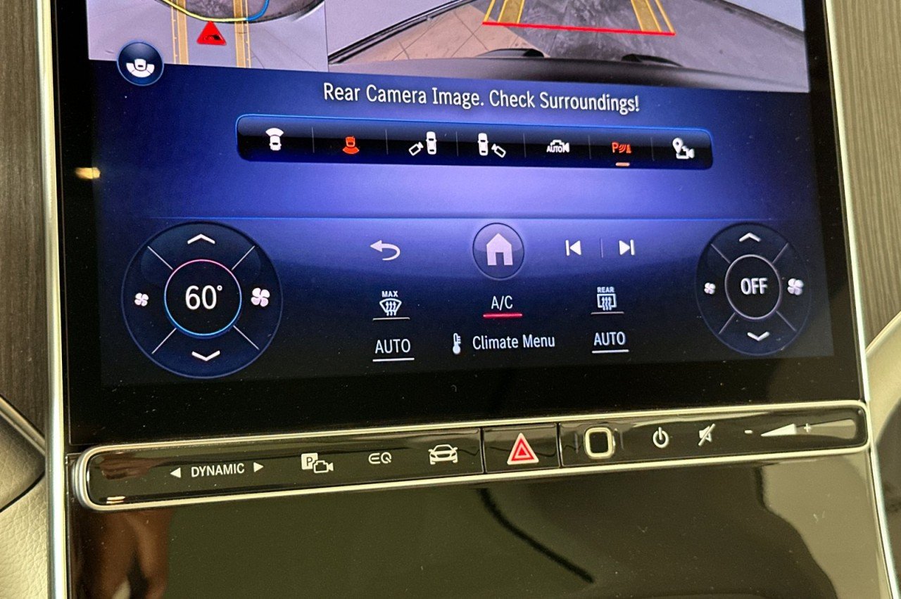 Used 2023 MANUFAKTUR Graphite Grey Magno Mercedes-Benz EQE 350+ image 19