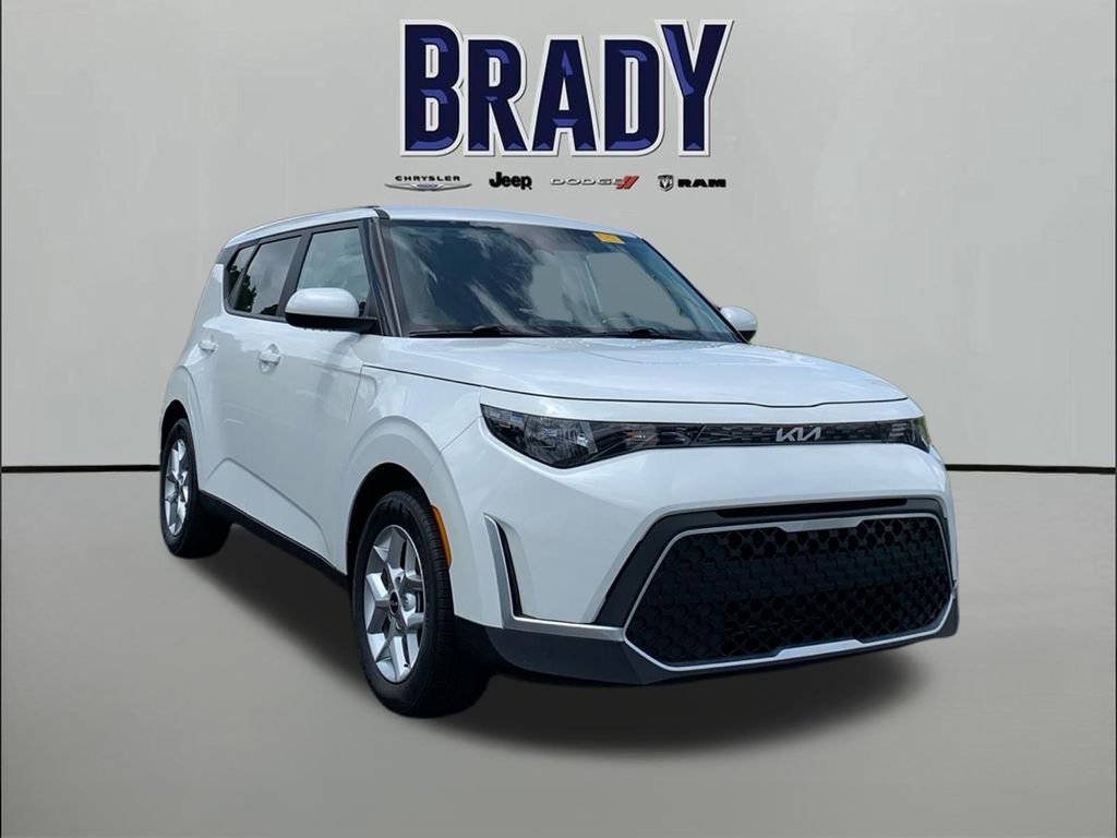 2024 Kia Soul 2.0L LX IVT's photo