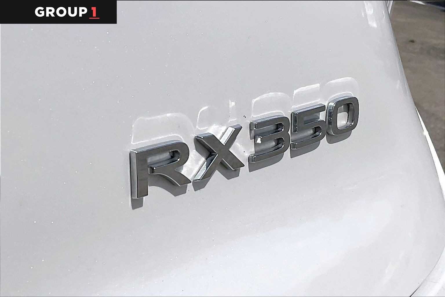 Used 2024 Eminent White Pearl Lexus Premium image 28
