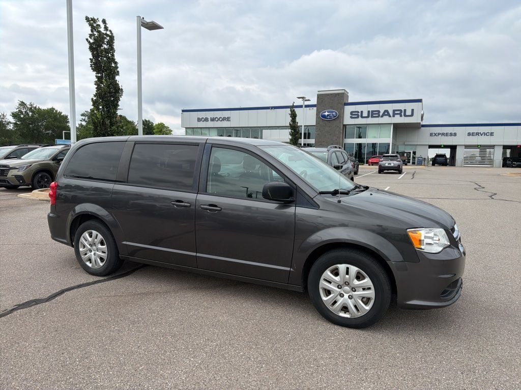 2018 Dodge Grand Caravan SE's photo