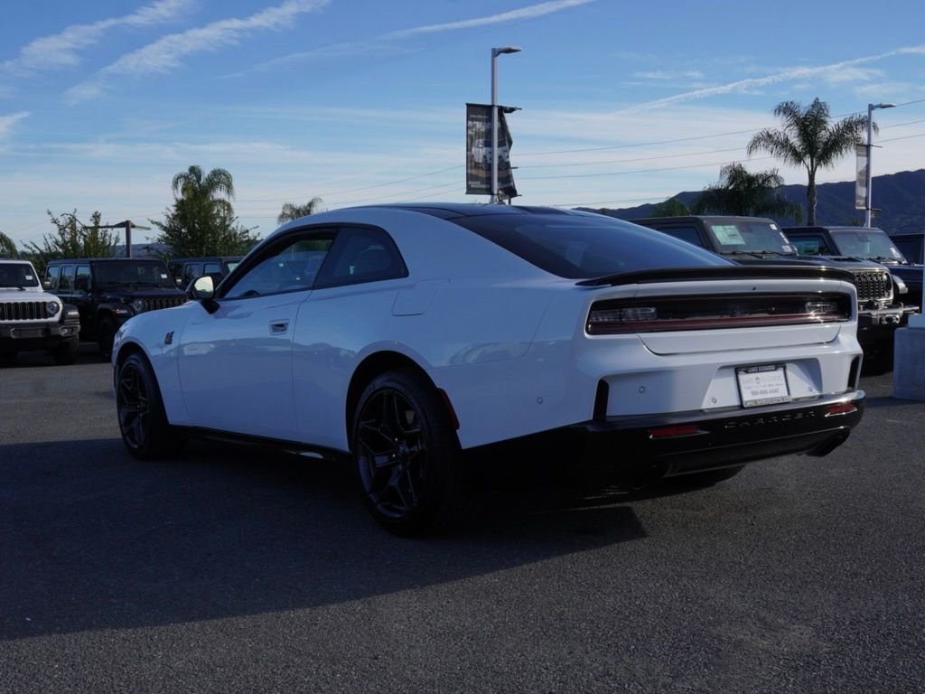 New 2026 White Knuckle Exterior Paint Dodge R/T Scat Pack image 6