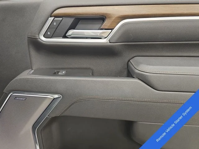 Used 2025 Summit White Chevrolet High Country image 12